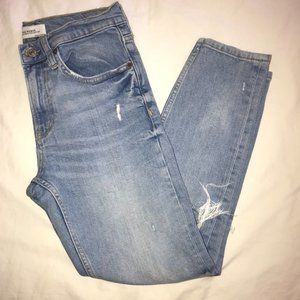 ZARA Mid Rise Crop Boyfriend Distressed Jeans